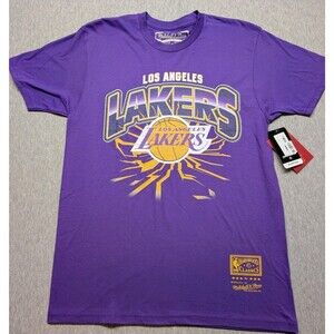 NWT Los Angeles Lakers T-shirt! Mitchell & Ness Brand, Men’s Size Medium NWT!